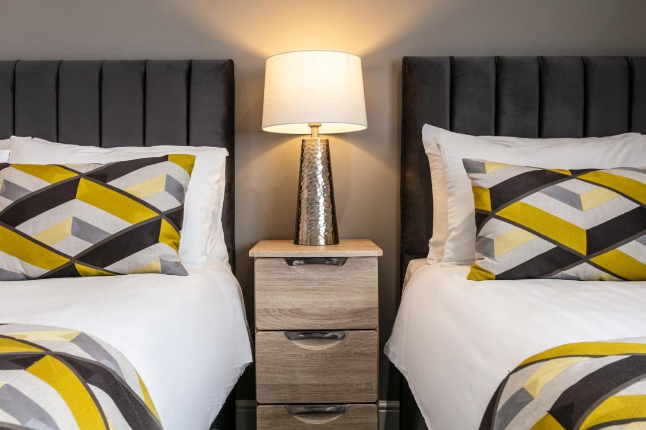 Roydon Marina Village Hotel المظهر الخارجي الصورة